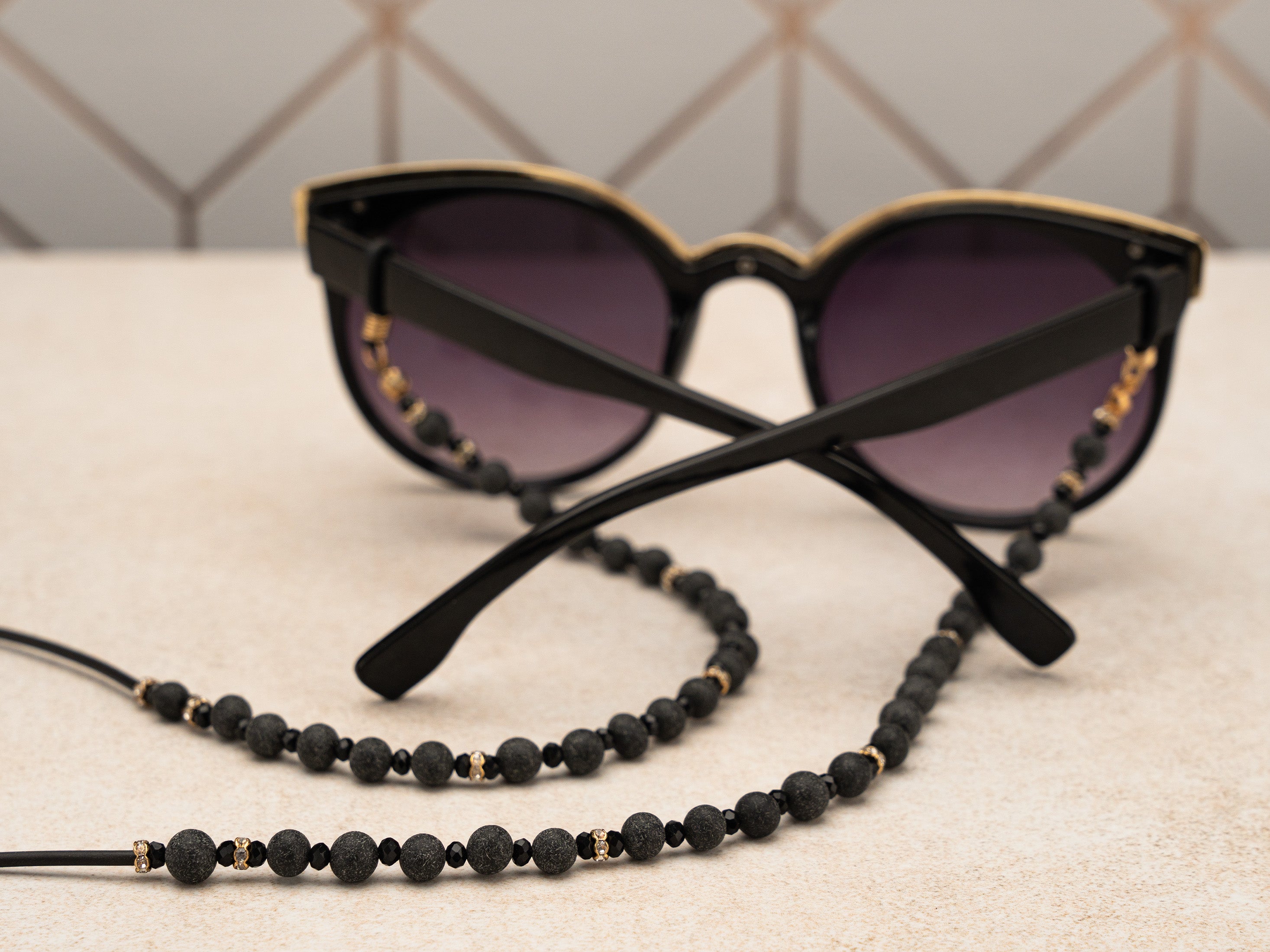Amber Glasses Chain