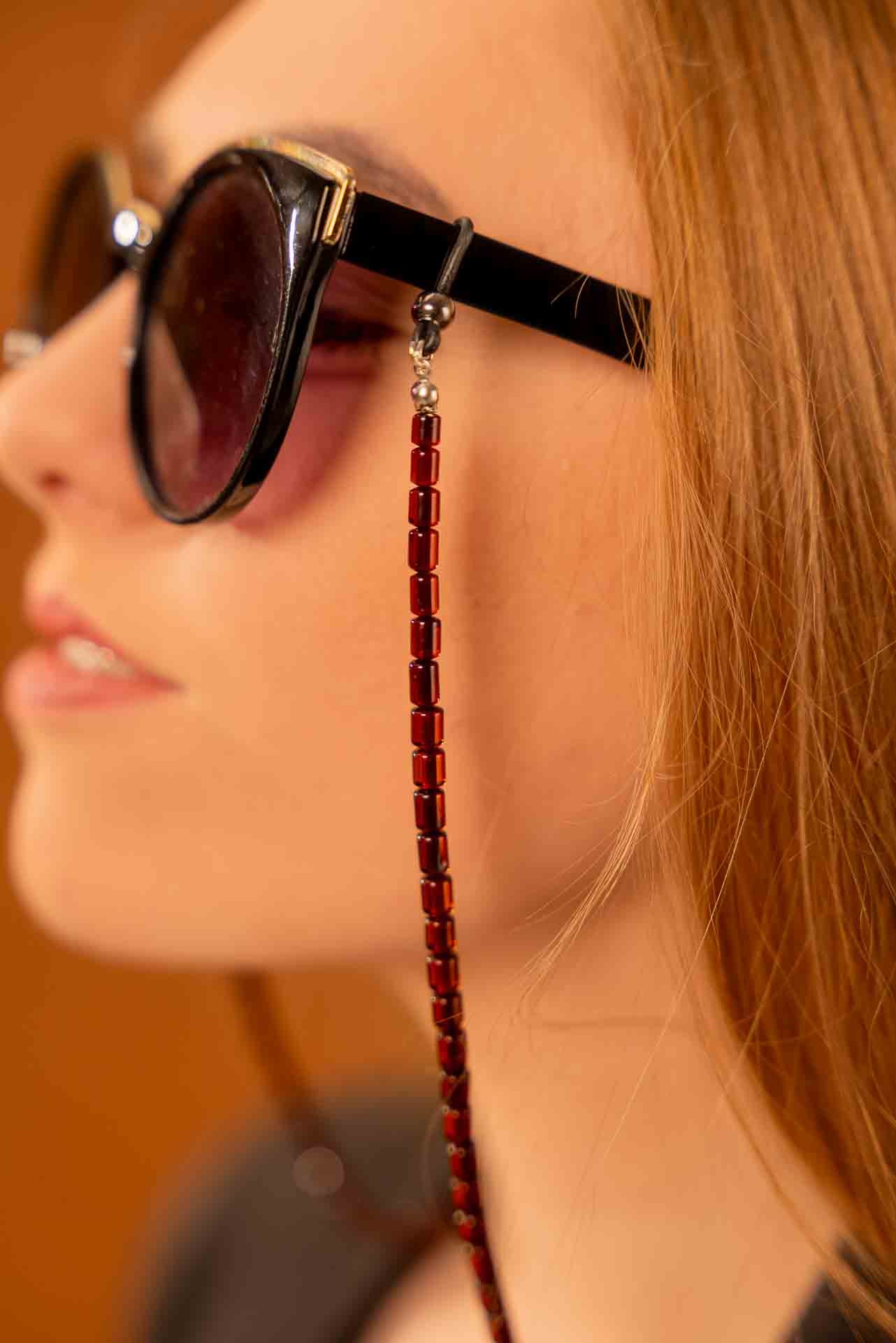 Amber Glasses Chain