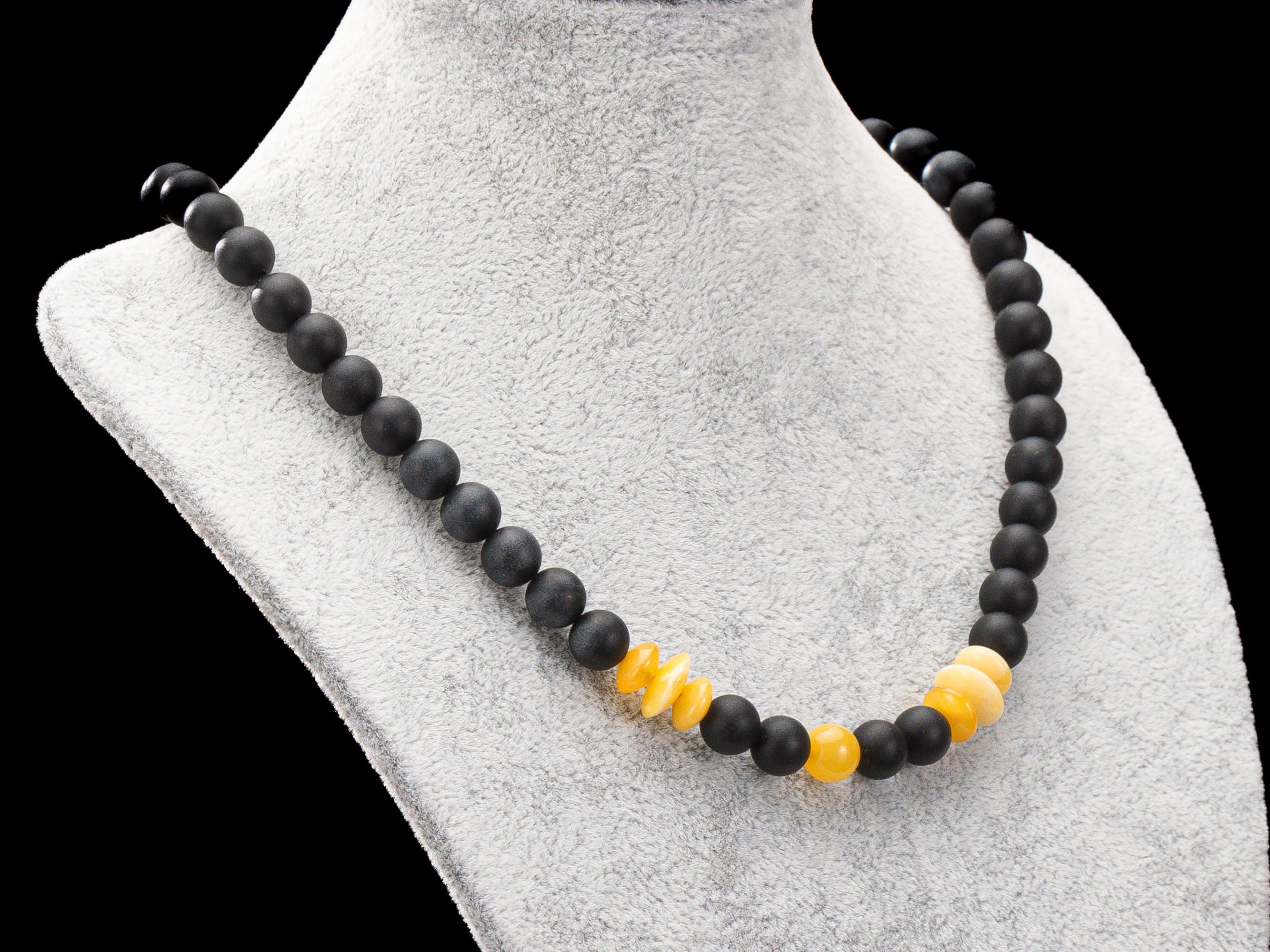 Noble Eclipse Necklace