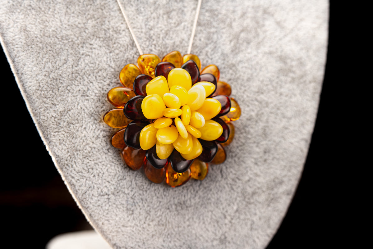Brown Flower Brooch-Pendant with Baltic Amber
